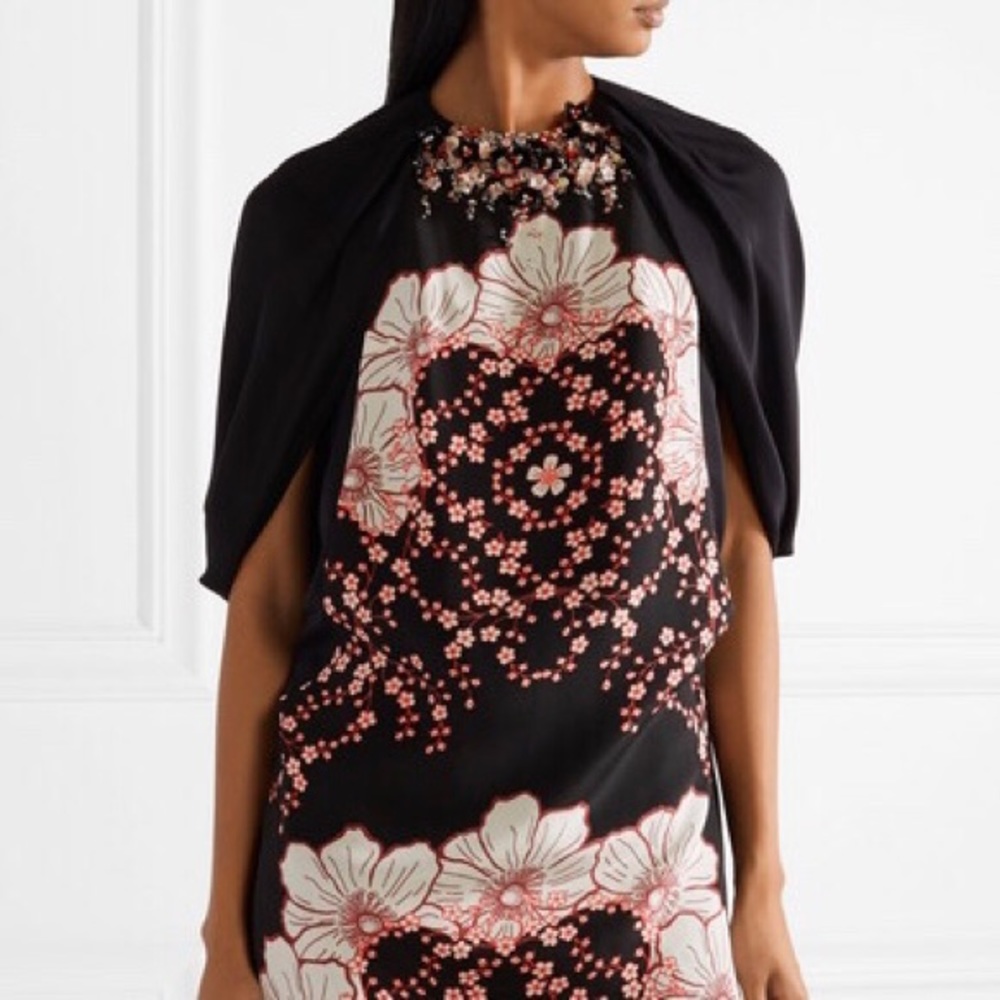 🔥 Stunning Silk Biyan Dress